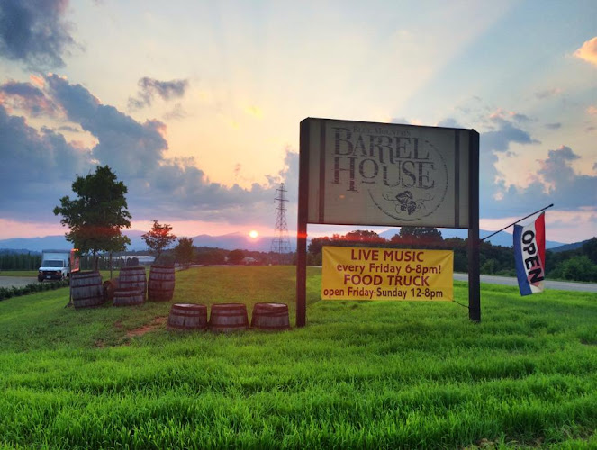Blue Mountain Barrel House & Smokin’ Barrel Restaurant | Trusted Brewery in Arrington, Virginia Blue Mountain Barrel House & Smokin’ Barrel Restaurant