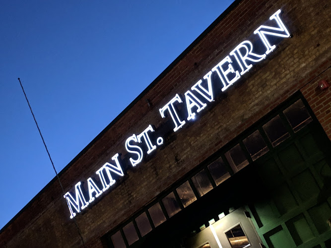 Main Street Tavern exterior view showcasing professional restaurants services in Montevallo, Alabama