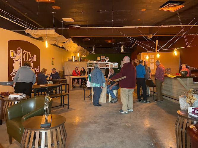 Malt & Barrel Brewing Co. exterior view showcasing professional Brewery services in Branson, Missouri