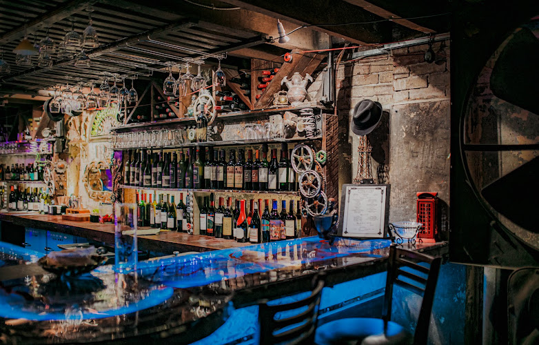 1923 Banana Club exterior view showcasing professional restaurants services in Texarkana, Arkansas