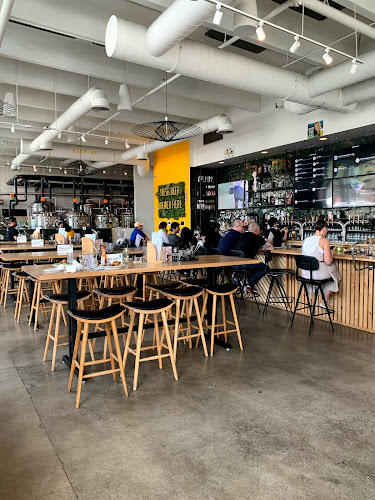 6th & La Brea Brewery & Restaurant exterior view showcasing professional Brewery services in Los Angeles, California