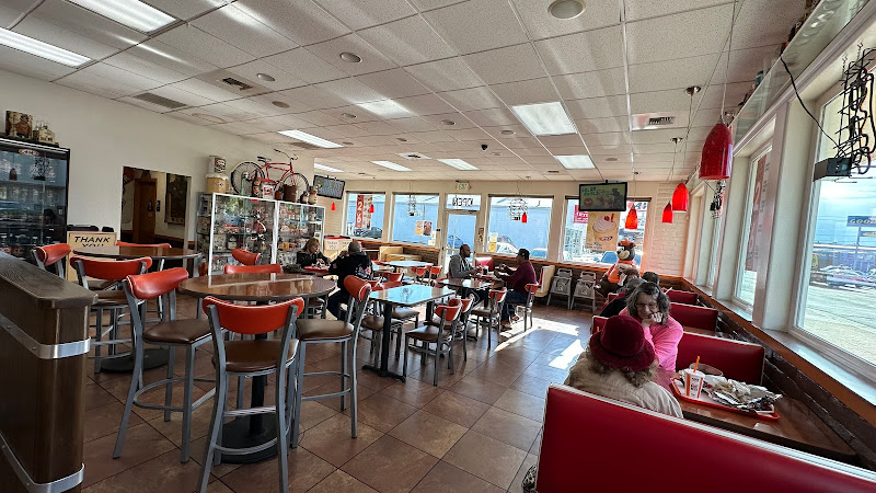 A&W Root Beer of Lodi exterior view showcasing professional restaurants services in Lodi, California