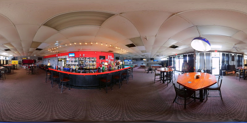 Aces on 80 Bar & Grill exterior view showcasing professional restaurants services in Phenix City, Alabama