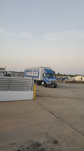 Adams Beverages exterior view showcasing professional Beer distributor services in Dothan, Alabama