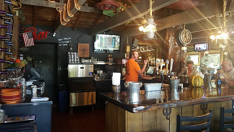 Alpine Tavern and Grill exterior view showcasing professional restaurants services in Alpine, California