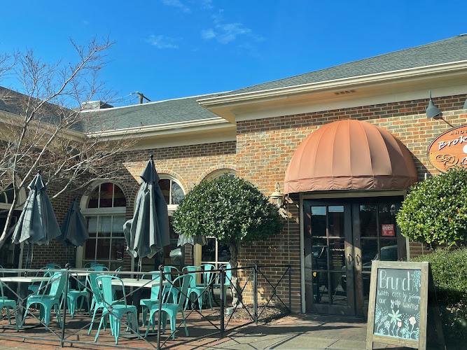 Another Broken Egg Cafe exterior view showcasing professional restaurants services in Mountain Brook, Alabama