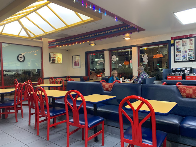 Arby's exterior view showcasing professional restaurants services in Mission Hills, California