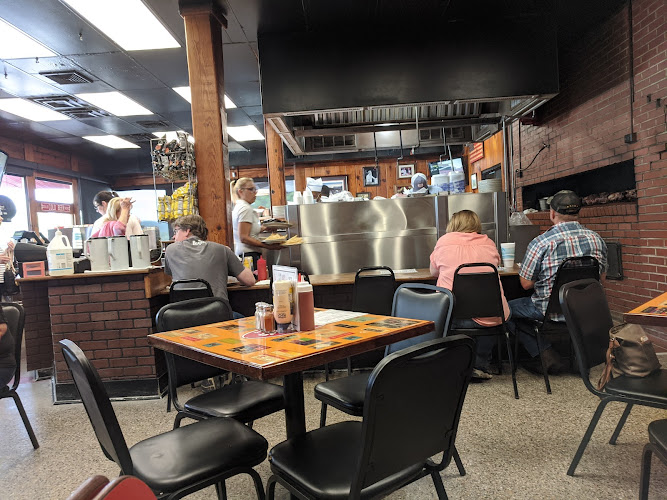 Archie's Bar-B-Q & Burgers exterior view showcasing professional restaurants services in Hoover, Alabama