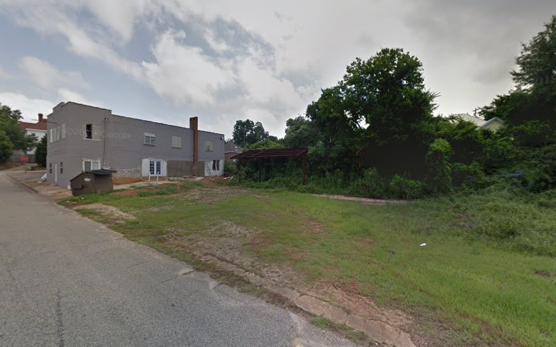 Bayou la Roux exterior view showcasing professional restaurants services in Troy, Alabama