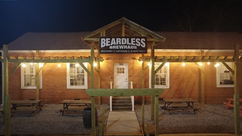 Beardless Brewhaus exterior view showcasing professional Brewery services in Milton, Florida