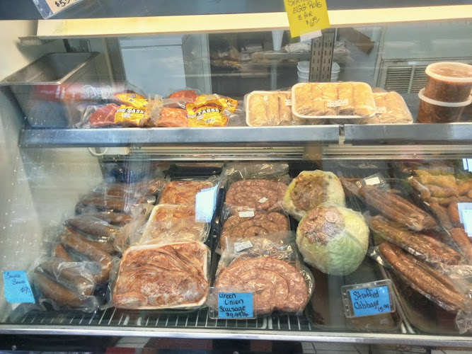 Big Bayou Market exterior view showcasing professional restaurants services in Bald Knob, Arkansas