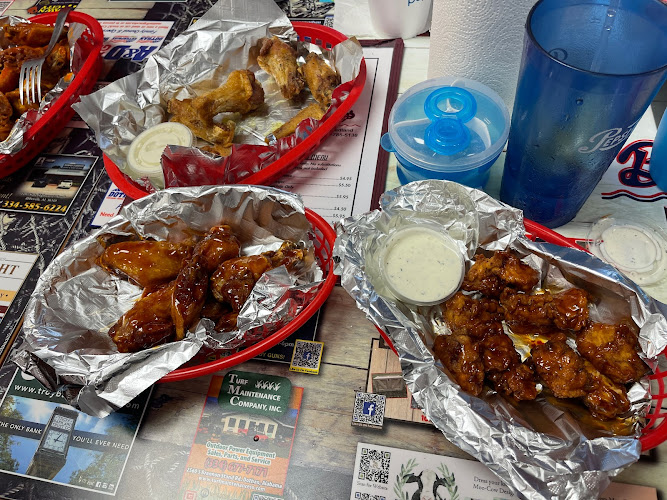 Big Mike's Seafood And More exterior view showcasing professional restaurants services in Headland, Alabama