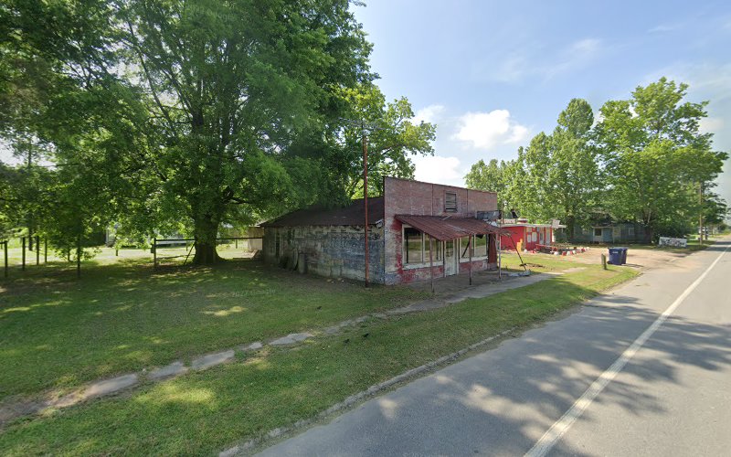 Big e's exterior view showcasing professional restaurants services in Wilmot, Arkansas