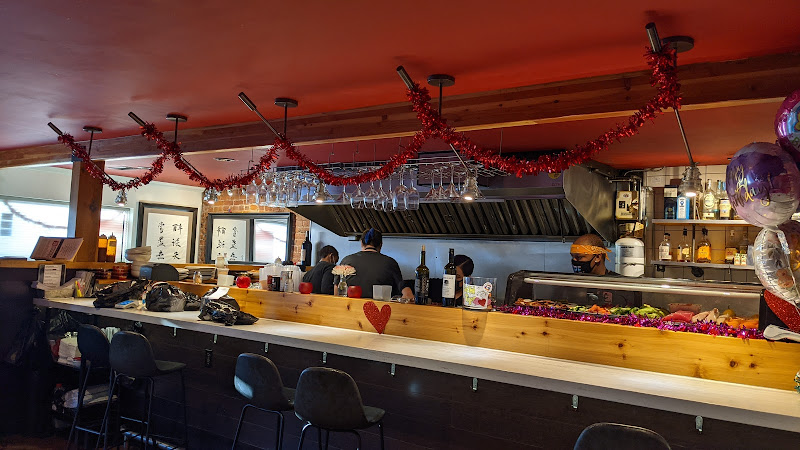 Bloom exterior view showcasing professional restaurants services in Globe, Arizona