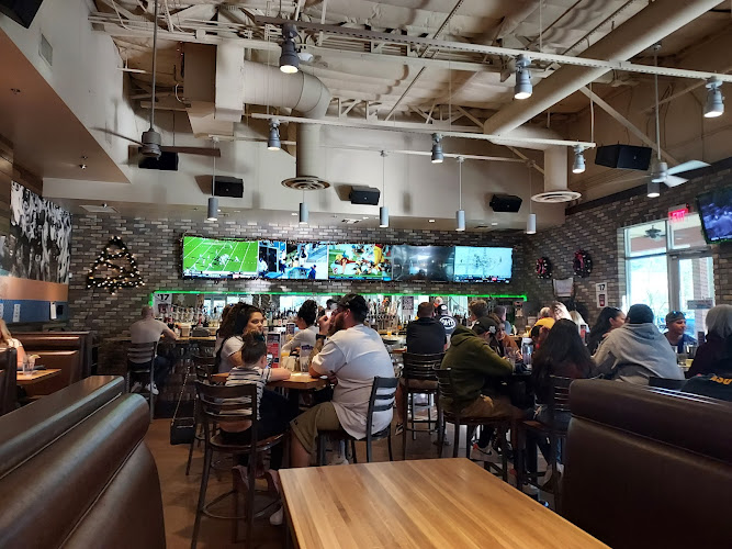 Blue 32 Sports Grill exterior view showcasing professional restaurants services in Chandler, Arizona