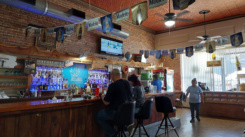 Blue Agave Méxican Restaurant exterior view showcasing professional restaurants services in Ozark, Alabama