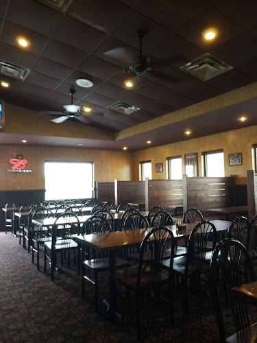 Brad's Bar-B-Que exterior view showcasing professional restaurants services in Oxford, Alabama