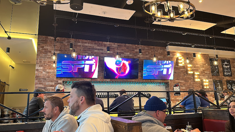 Brew City Grill exterior view showcasing professional restaurants services in Campbell, California