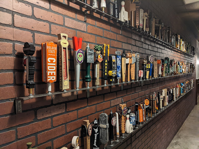 Brew N Chew exterior view showcasing professional restaurants services in Redlands, California