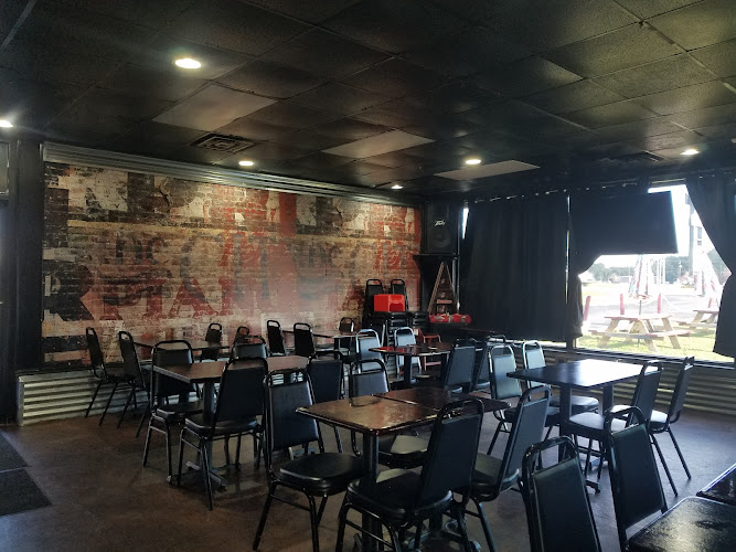 BrewHa's Pub & Grub exterior view showcasing professional restaurants services in Mobile, Alabama