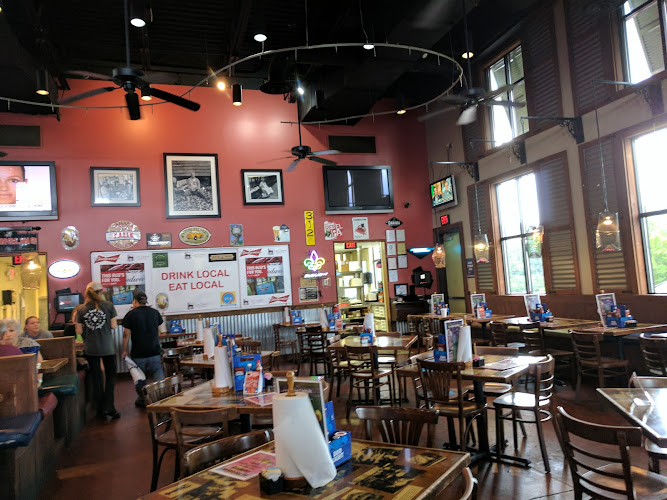 Cajun Steamer Bar & Grill exterior view showcasing professional restaurants services in Birmingham, Alabama