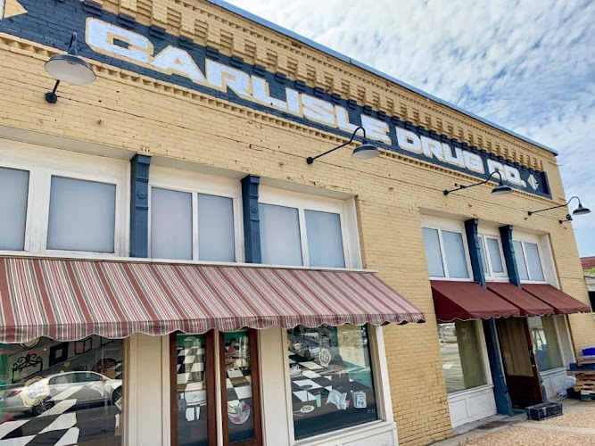 Carlisle's Soda Fountain exterior view showcasing professional restaurants services in Alexander City, Alabama