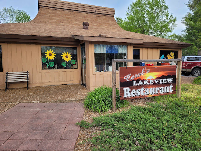 Carol's Lakeview Restaurant exterior view showcasing professional restaurants services in Cherokee Village, Arkansas