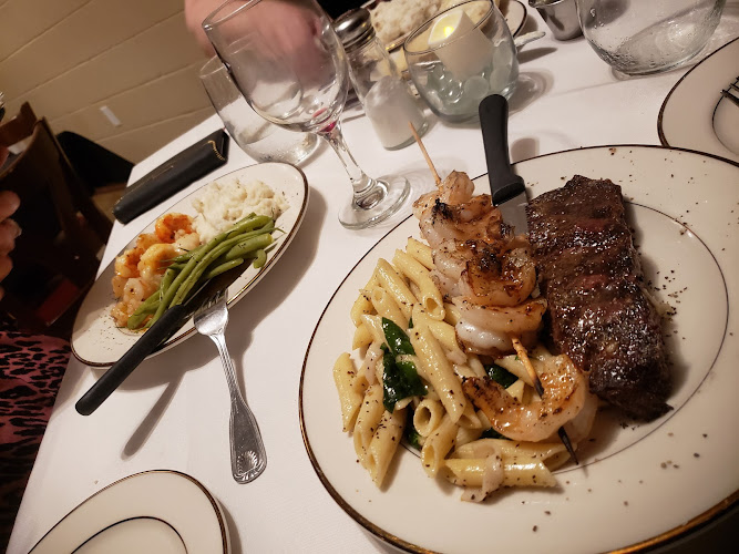 Cellar Creekside exterior view showcasing professional restaurants services in Sulphur Springs, Arkansas