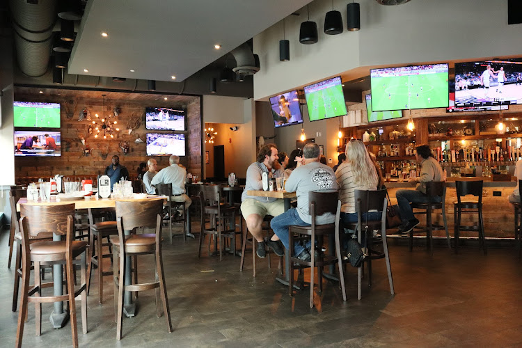 Charbar no. 7 exterior view showcasing professional restaurants services in Mountain Brook, Alabama