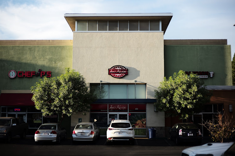 Chef P's Restaurant exterior view showcasing professional restaurants services in Milpitas, California
