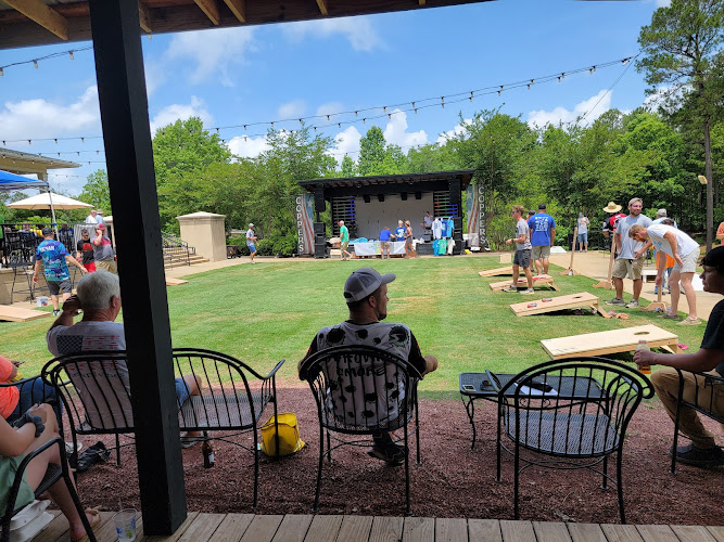 Copper’s Bar & Grill exterior view showcasing professional restaurants services in Dadeville, Alabama