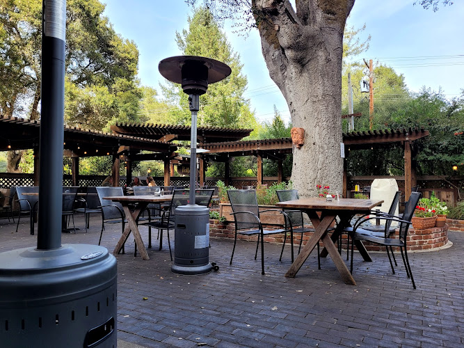 Cowboy Bar & Grill exterior view showcasing professional restaurants services in Felton, California