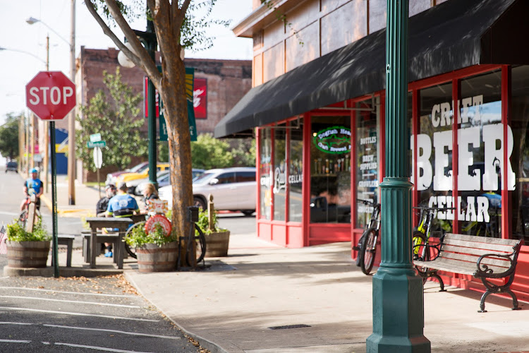 Craft Beer Cellar exterior view showcasing professional restaurants services in Hot Springs, Arkansas