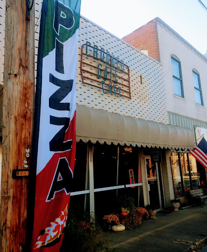 Crooked Gate Farm Store & Cafe exterior view showcasing professional restaurants services in Leslie, Arkansas