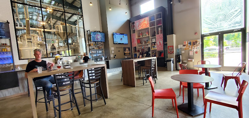 Crosstown Brewing Company exterior view showcasing professional Brewery services in Memphis, Tennessee