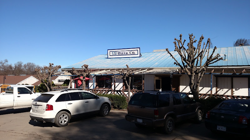 DJ's Pizza exterior view showcasing professional restaurants services in Lower Lake, California