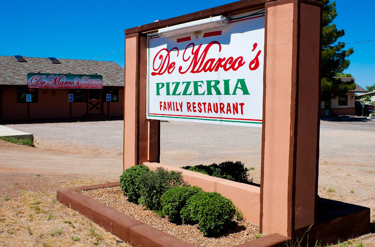 De Marco's Pizzeria & Italian exterior view showcasing professional restaurants services in Oracle, Arizona