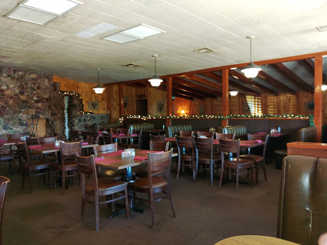 Diamond Point Shadows Restaurant exterior view showcasing professional restaurants services in Star Valley, Arizona