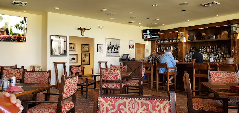 Duke's Lounge/Legends Restaraunt exterior view showcasing professional restaurants services in Casa Grande, Arizona