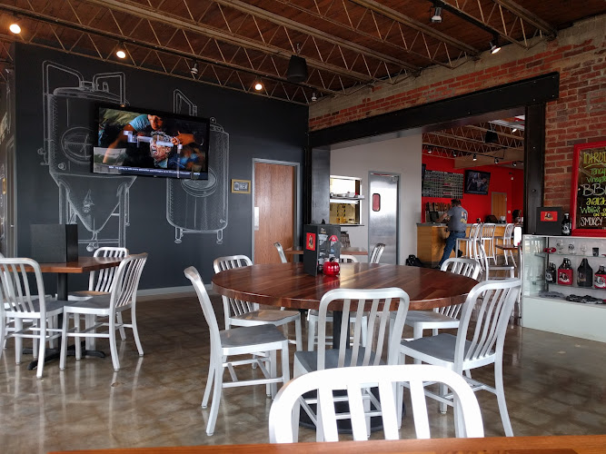 East Sixth Brewing Co. exterior view showcasing professional Brewery services in Little Rock, Arkansas