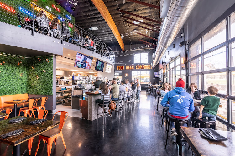 Faultline Brewing Company Scotts Valley exterior view showcasing professional restaurants services in Scotts Valley, California