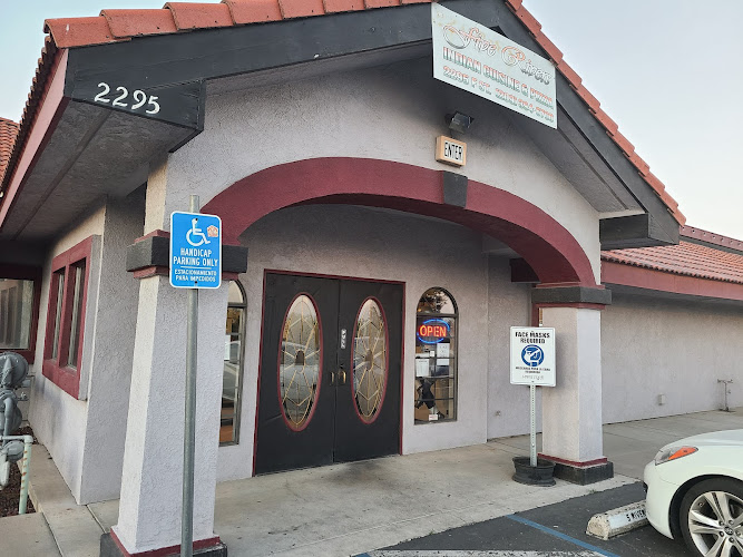 Five Rivers Bar & Grill exterior view showcasing professional restaurants services in Livingston, California