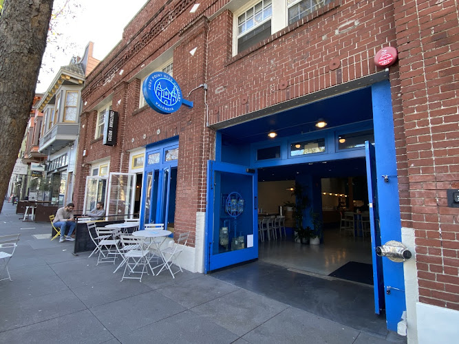 Fort Point Valencia exterior view showcasing professional restaurants services in San Francisco, California