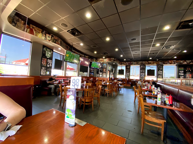 Full Moon Bar-B-Que exterior view showcasing professional restaurants services in Fultondale, Alabama