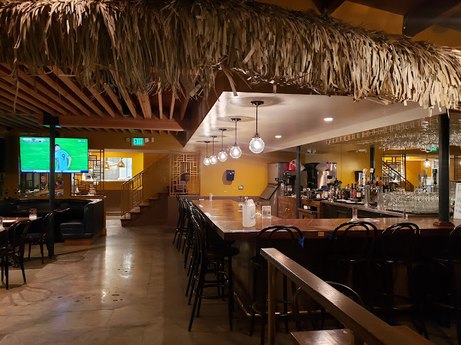 Garnachas & Beer exterior view showcasing professional restaurants services in North Hills, California