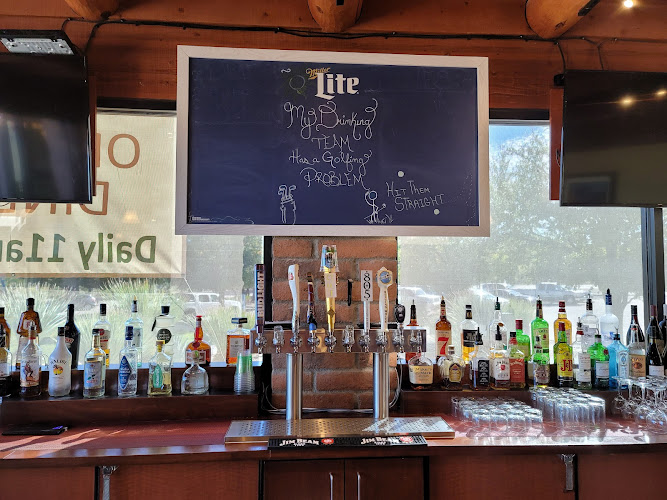 Grill On the Green exterior view showcasing professional restaurants services in Green Valley, Arizona