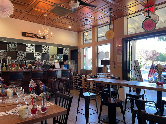 Groveside Bistro exterior view showcasing professional restaurants services in Clayton, California