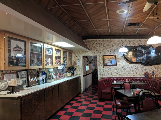 Guayo's On the Trail exterior view showcasing professional restaurants services in Globe, Arizona