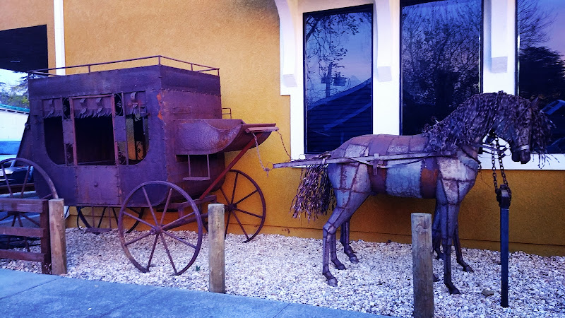 Hacienda Altamar exterior view showcasing professional restaurants services in Corning, California