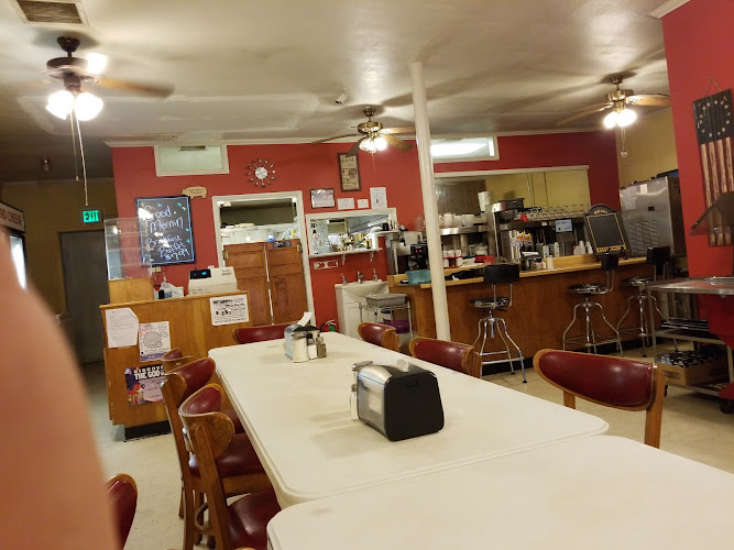 Hillbilly Junction exterior view showcasing professional restaurants services in Maynard, Arkansas